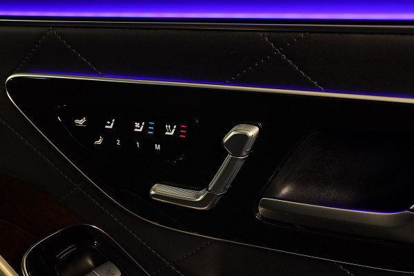 Mercedes-Benz S-Klasse 580 e 4MATIC AMG Line / Head Up / Chauffeurspakket / TV Schermen / 360 Camera / Burmester / Pano / Leder
