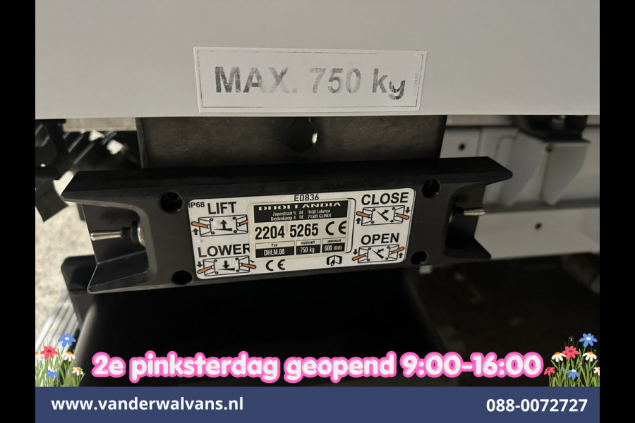 Peugeot Boxer 2.2 BlueHDi 141pk Bakwagen 436cm Lang Laadklep Euro6 Airco | Cruisecontrol | 1085kg laadvermogen Bijrijdersbank.
