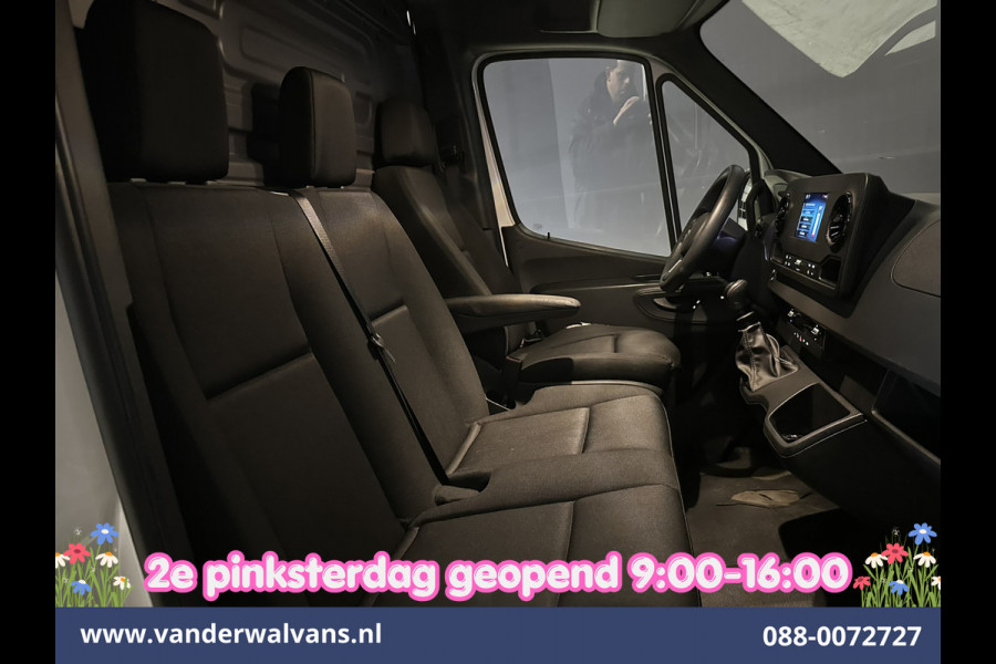 Mercedes-Benz Sprinter 317 CDI 170pk L3H2 Euro6 Airco | 360 graden Camera | Navigatie | Apple Carplay | Cruisecontrol Android Auto, Stoelverwarming, Chauffeursstoel, 270 Graden Achterdeuren, Parkeersensoren, Bijrijdersbank