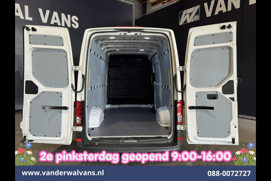 Volkswagen Crafter 2.0 TDI L3H3 L2H2 Euro6 Airco | Apple Carplay | Android Auto | Parkeersensoren Bijrijdersbank