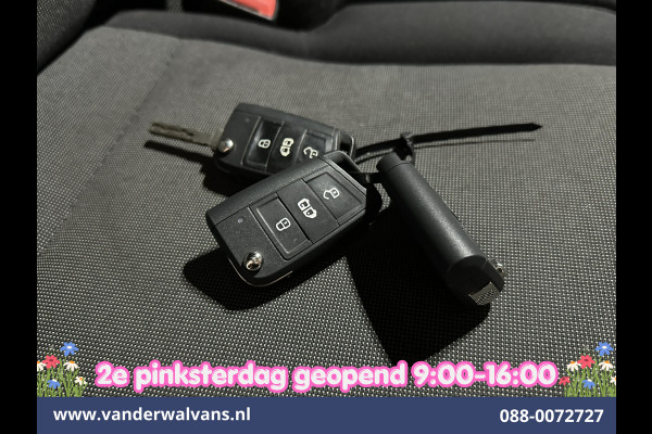 Volkswagen Crafter 2.0 TDI L3H3 L2H2 Euro6 Airco | Apple Carplay | Android Auto | Parkeersensoren Bijrijdersbank