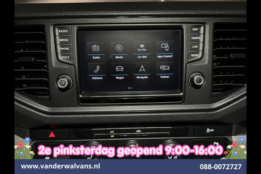 Volkswagen Crafter 2.0 TDI 141pk Automaat L3H3 L2H2 Euro6 Airco | Camera | Navigatie | 3000kg Trekhaak | Imperiaal | Apple Carplay Chauffeursstoel, Cruisecontrol, Android Auto, Parkeersensoren
