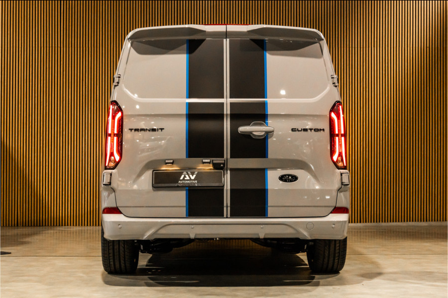 Ford Transit Custom 2.0 TDCI L2H1 SPORT 170 PK DC | BPM VRIJ | DUBBEL CABINE | 360 CAMERA | ACC | BLIS | NAVIGATIE | CARPLAY | LANE ASSIST | ELEK  TREKHAAK | 5-ZITTER | VERLENGDE FABRIEKSGARANTIE TOT12-2029