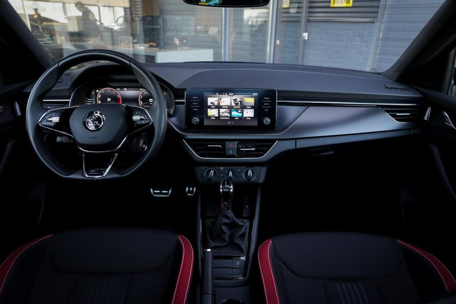 Škoda Kamiq 1.0 TSI Monte Carlo / DSG Aut / Pano / Matrix / Camera / Adaptive Cruise