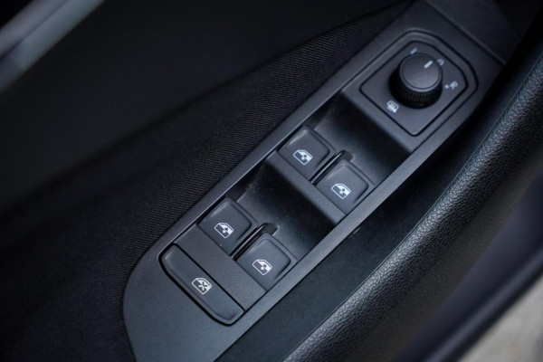 Škoda Kamiq 1.0 TSI Monte Carlo / DSG Aut / Pano / Matrix / Camera / Adaptive Cruise