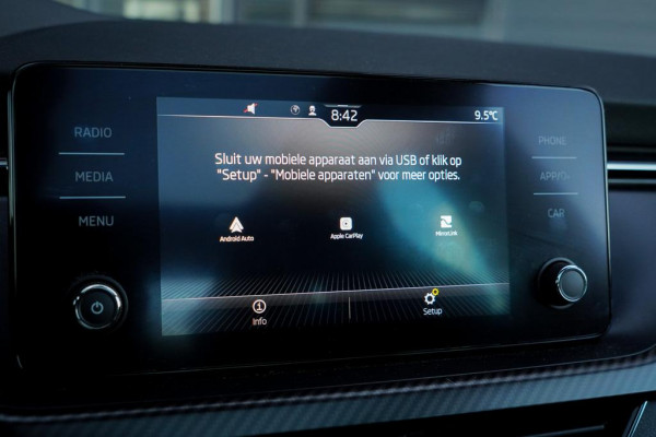 Škoda Kamiq 1.0 TSI Monte Carlo / DSG Aut / Pano / Matrix / Camera / Adaptive Cruise