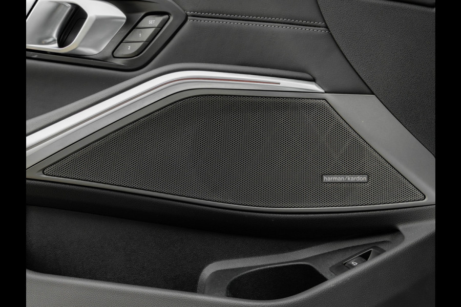 BMW 3 Serie Touring M3 xDrive - Carbon Brakes - Stoelventilatie - Carbon Interieur