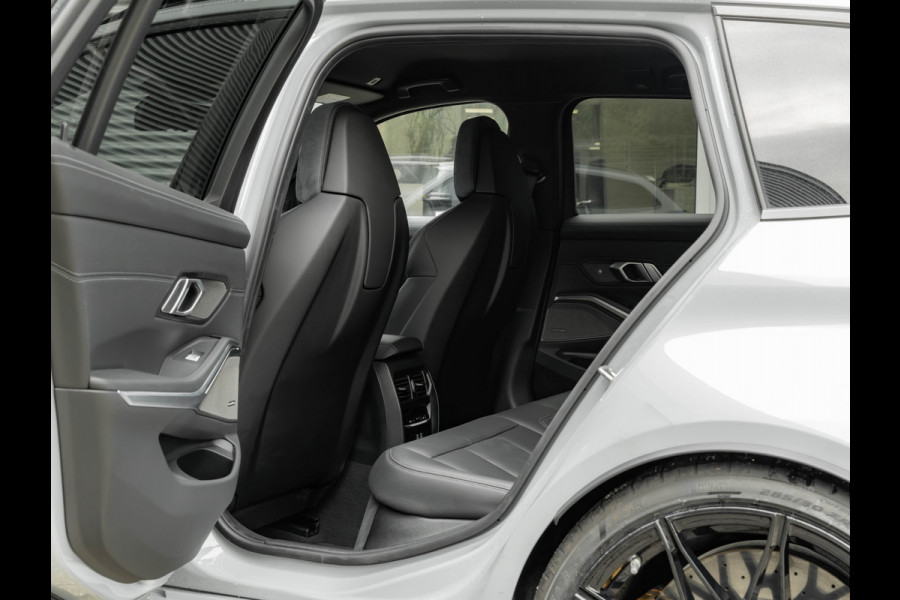 BMW 3 Serie Touring M3 xDrive - Carbon Brakes - Stoelventilatie - Carbon Interieur