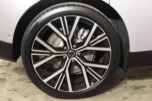 Volvo ES90 333PK Single Motor Extended Range Ultra 92 kWh Luchtvering / Bowers & Wilkins / 22" / Pilot Assist Pack / Visual Park assist / Geventileerde voor- en achterstoelen / Panoramadak / Massagefunctie voorstoelen / Soft Close / HD Pixel LED koplampen
