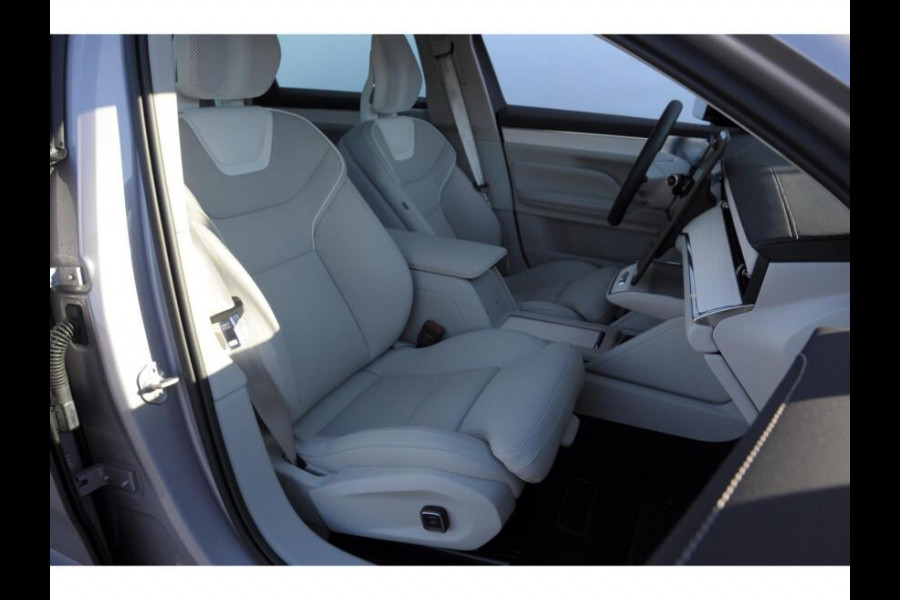Volvo ES90 333PK Single Motor Extended Range Ultra 92 kWh Luchtvering / Bowers & Wilkins / 22" / Pilot Assist Pack / Visual Park assist / Geventileerde voor- en achterstoelen / Panoramadak / Massagefunctie voorstoelen / Soft Close / HD Pixel LED koplampen