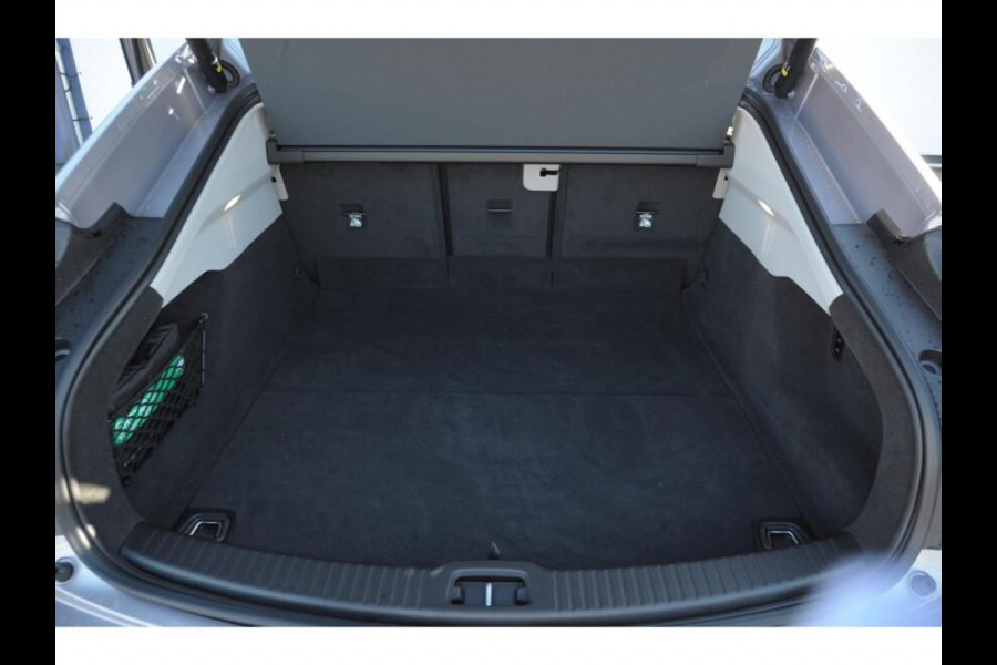 Volvo ES90 333PK Single Motor Extended Range Ultra 92 kWh Luchtvering / Bowers & Wilkins / 22" / Pilot Assist Pack / Visual Park assist / Geventileerde voor- en achterstoelen / Panoramadak / Massagefunctie voorstoelen / Soft Close / HD Pixel LED koplampen