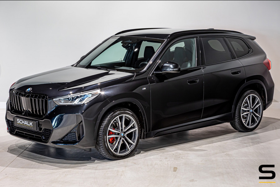 BMW X1 SDrive18i|M-sport|NAP|E-trekhaak|Cam|HUD|DealerOnderh