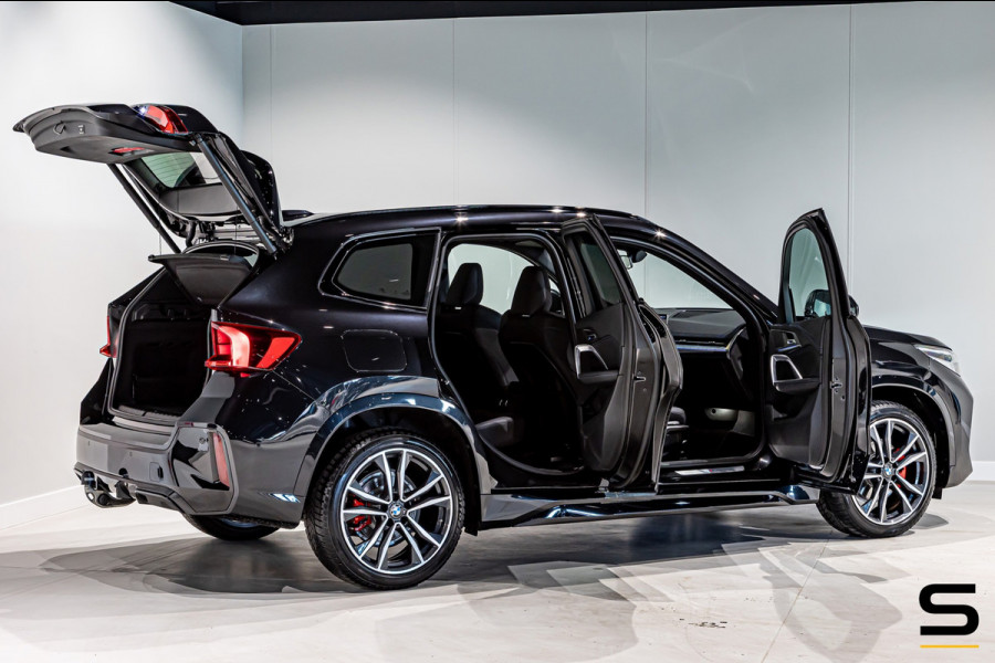 BMW X1 SDrive18i|M-sport|NAP|E-trekhaak|Cam|HUD|DealerOnderh