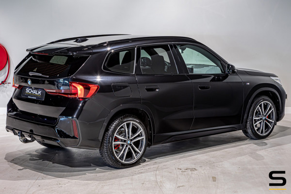 BMW X1 SDrive18i|M-sport|NAP|E-trekhaak|Cam|HUD|DealerOnderh