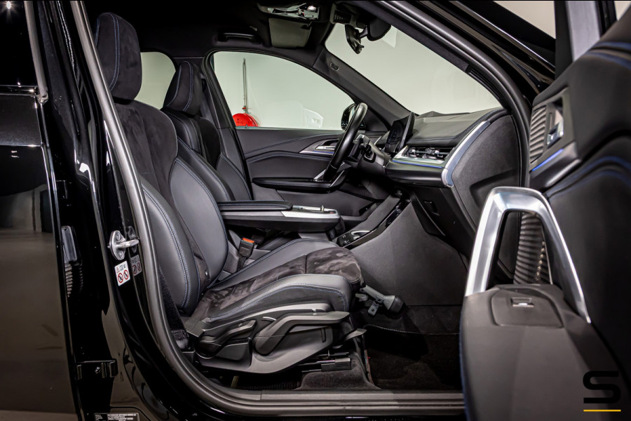 BMW X1 SDrive18i|M-sport|NAP|E-trekhaak|Cam|HUD|DealerOnderh