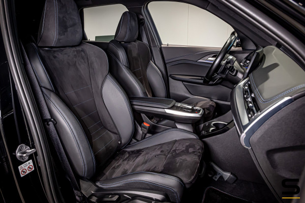 BMW X1 SDrive18i|M-sport|NAP|E-trekhaak|Cam|HUD|DealerOnderh