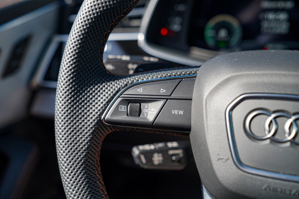 Audi Q7 55 TFSI e quattro Pro Line S | Massage | BTW | 1e eig | ACC | Matrix | Bang&Olufsen 3D | Panorama | Head up |
