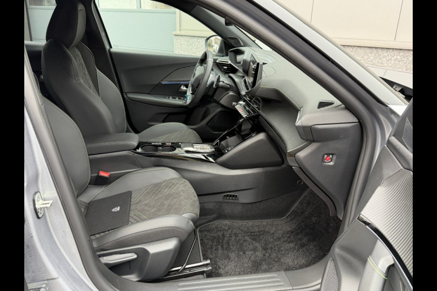 Peugeot 2008 HYBRID 145 GT-LINE Alcantara Stoelverwarming 13.000 EURO KORTING