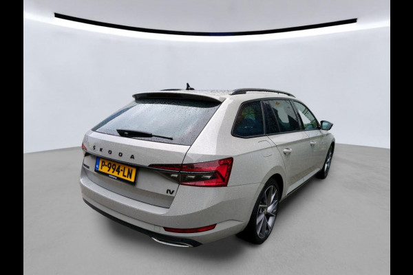 Škoda Superb Combi 1.4 TSI iV Sportline Business | Matrix-LED | Camera | Memory | Navigatie
