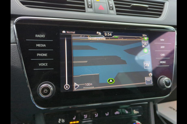 Škoda Superb Combi 1.4 TSI iV Sportline Business | Matrix-LED | Camera | Memory | Navigatie