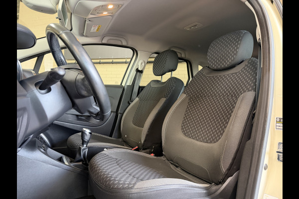 Renault Captur 0.9 TCe Intens Navi | 17" | Stoelverwarming | Camera | Bluetooth | 100% elk jaar Dealer onderhouden!