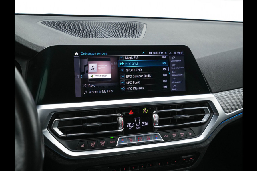 BMW 3 Serie Touring 330e M-Sportpack High Executive (Plug-in) Aut. *LEATHER-MICROFIBRE | FULL-LED | DIGI-COCKPIT | HEATED-SPORTSEATS | CAMERA | CARPLAY | SHIFTPADDLES | NAVI-FULLMAP | PRIVACY-GLASS | ECC | PDC | CRUISE | TOWBAR | 18''ALU*