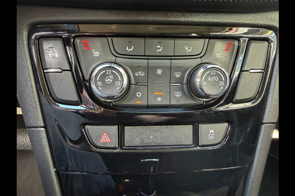 Opel Mokka X 1.4 Turbo Innovation - Automaat I Navigatie I Airco I LED I Camera I 1/2 Leer I Trekhaak I Dealer onderhouden
