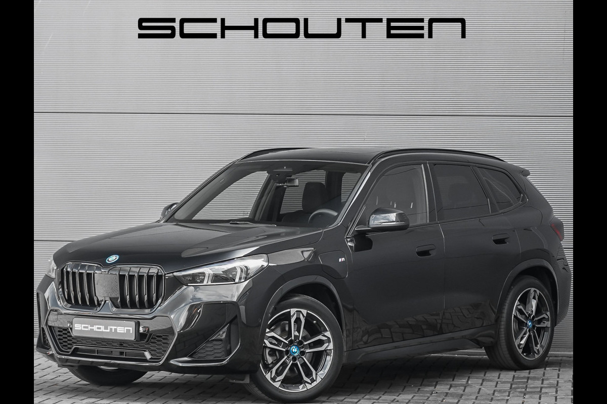 BMW X1 xDrive25e M-Sport Pano Trekhaak Stoelverw 19"