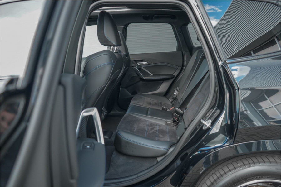 BMW X1 xDrive25e M-Sport Pano Trekhaak Stoelverw 19"