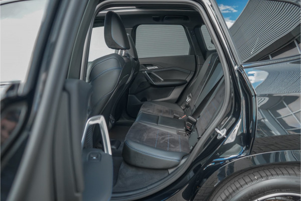 BMW X1 xDrive25e M-Sport Pano Trekhaak Stoelverw 19"