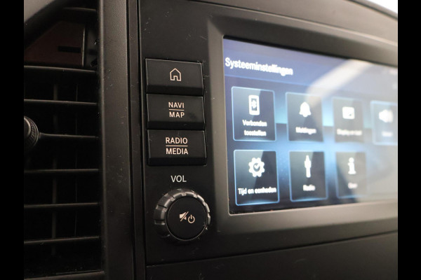 Mercedes-Benz eVito eVito LANG 41 kWh + STOELVERW. | APPLE CARPLAY | IMPERIAAL | DAB | 3-ZITS