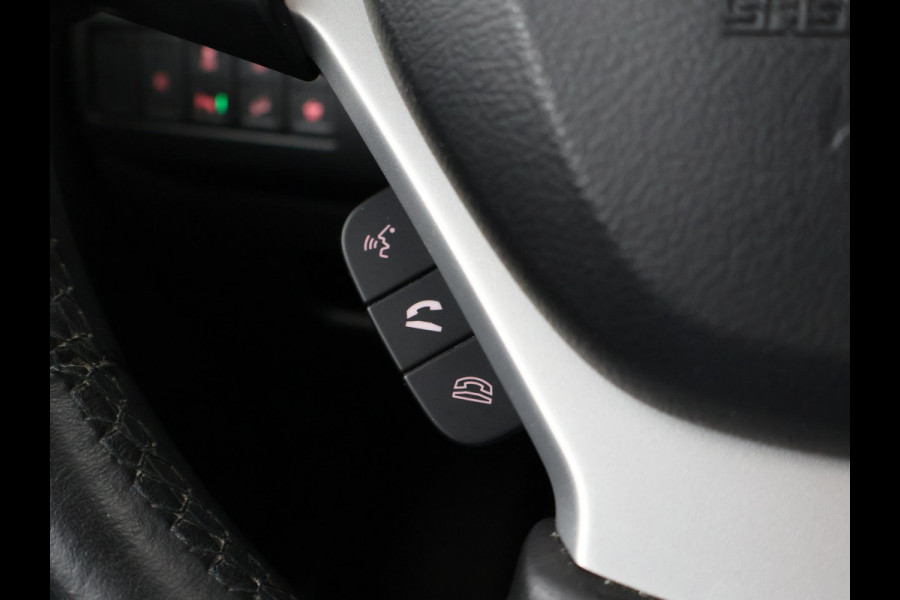 Suzuki Vitara 1.4 140 PK BOOSTERJET ALLGRIP STIJL + TREKHAAK | PANORAMA | CARPLAY | ADAPTIVE CRUISE | CAMERA | STOELVERW.