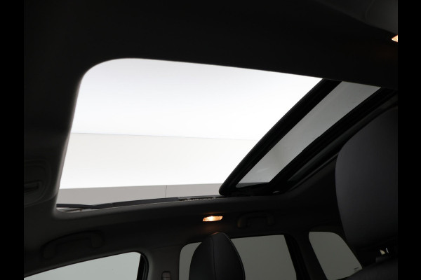 Suzuki Vitara 1.4 140 PK BOOSTERJET ALLGRIP STIJL + TREKHAAK | PANORAMA | CARPLAY | ADAPTIVE CRUISE | CAMERA | STOELVERW.