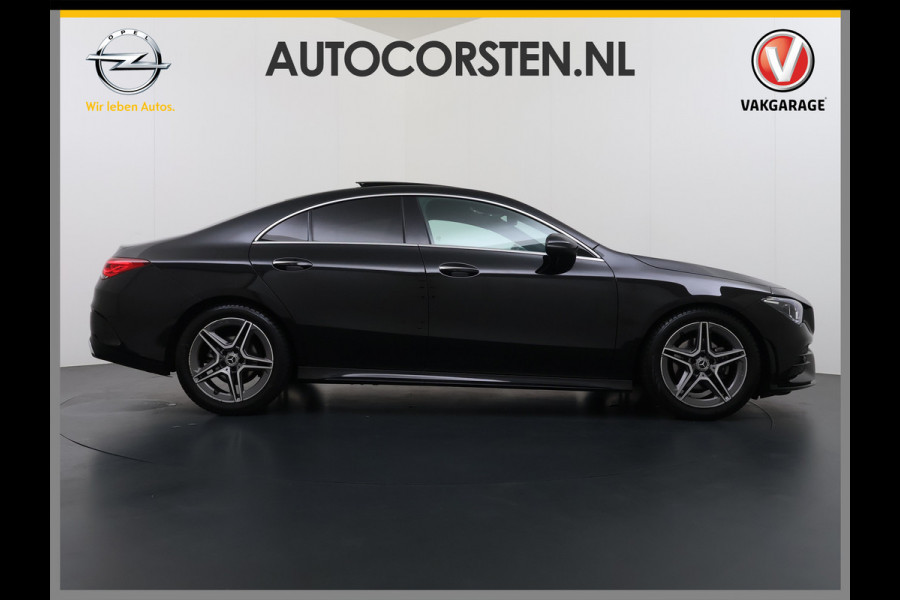 Mercedes-Benz CLA-Klasse 180 Automaat AMG Business Solution Panoramadak Camera Widescreen cockpit Apple Carplay Android Auto Navi Pdc Cruise Control Stoe Privacy Glas Lmv Led DAB Licht en zichtpakket Premium pakket Dealeronderhouden 1e Eigenaar Origineel Nederlandse Auto
