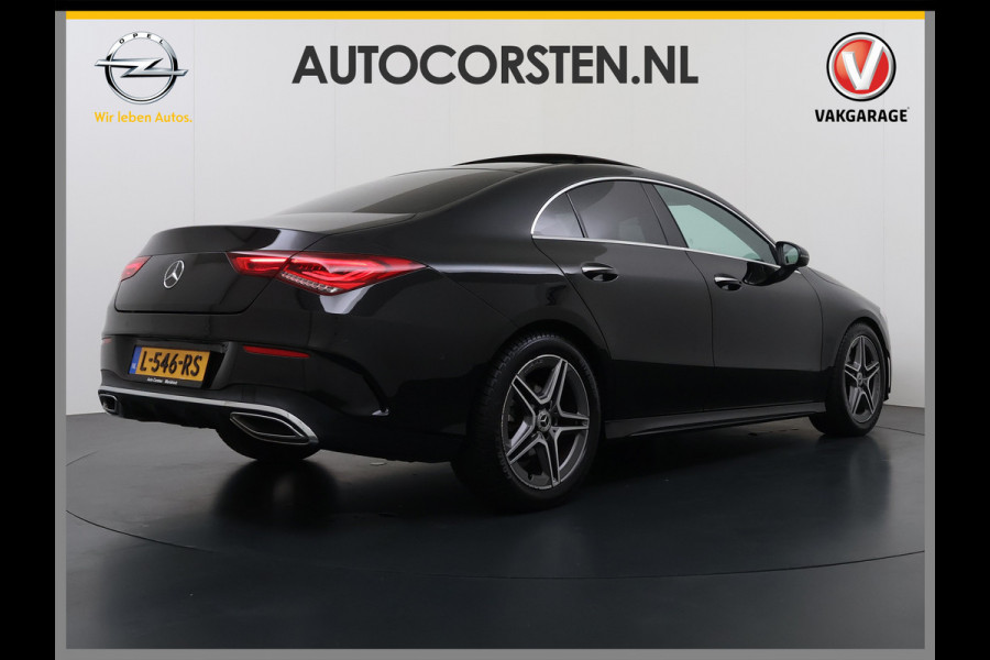 Mercedes-Benz CLA-Klasse 180 Automaat AMG Business Solution Panoramadak Camera Widescreen cockpit Apple Carplay Android Auto Navi Pdc Cruise Control Stoe Privacy Glas Lmv Led DAB Licht en zichtpakket Premium pakket Dealeronderhouden 1e Eigenaar Origineel Nederlandse Auto