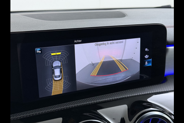 Mercedes-Benz CLA-Klasse 180 Automaat AMG Business Solution Panoramadak Camera Widescreen cockpit Apple Carplay Android Auto Navi Pdc Cruise Control Stoe Privacy Glas Lmv Led DAB Licht en zichtpakket Premium pakket Dealeronderhouden 1e Eigenaar Origineel Nederlandse Auto