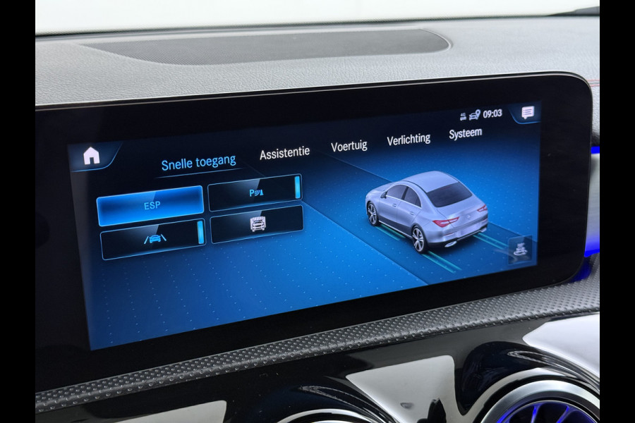 Mercedes-Benz CLA-Klasse 180 Automaat AMG Business Solution Panoramadak Camera Widescreen cockpit Apple Carplay Android Auto Navi Pdc Cruise Control Stoe Privacy Glas Lmv Led DAB Licht en zichtpakket Premium pakket Dealeronderhouden 1e Eigenaar Origineel Nederlandse Auto