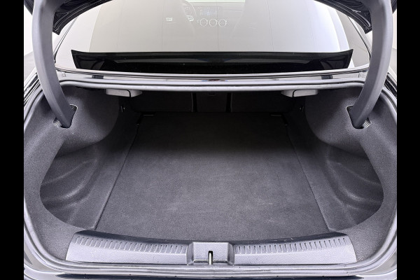 Mercedes-Benz CLA-Klasse 180 Automaat AMG Business Solution Panoramadak Camera Widescreen cockpit Apple Carplay Android Auto Navi Pdc Cruise Control Stoe Privacy Glas Lmv Led DAB Licht en zichtpakket Premium pakket Dealeronderhouden 1e Eigenaar Origineel Nederlandse Auto