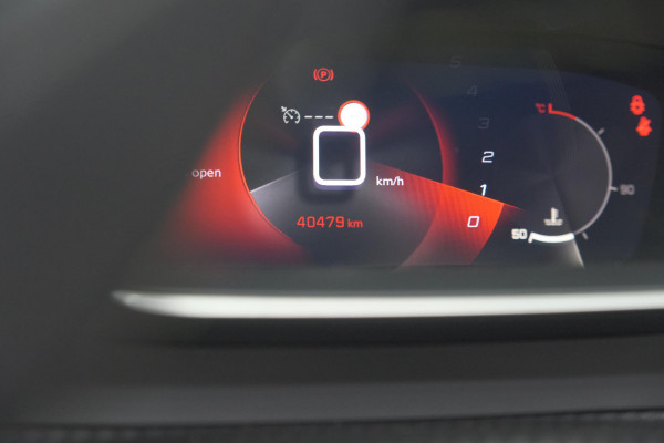 Peugeot 2008 PureTech 130 GT | Elektrisch Panoramadak | Camera | Dodehoekdetectie | Navigatie