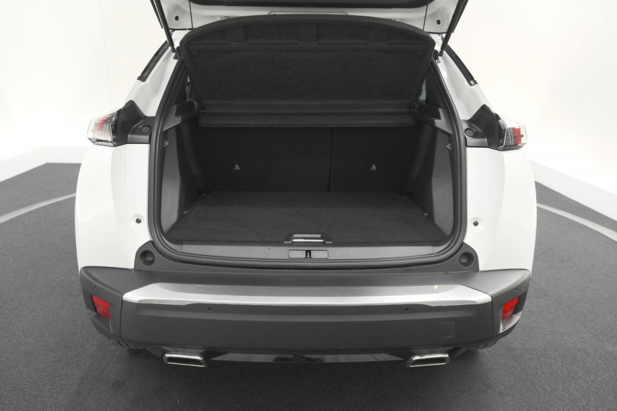 Peugeot 2008 PureTech 130 GT | Elektrisch Panoramadak | Camera | Dodehoekdetectie | Navigatie