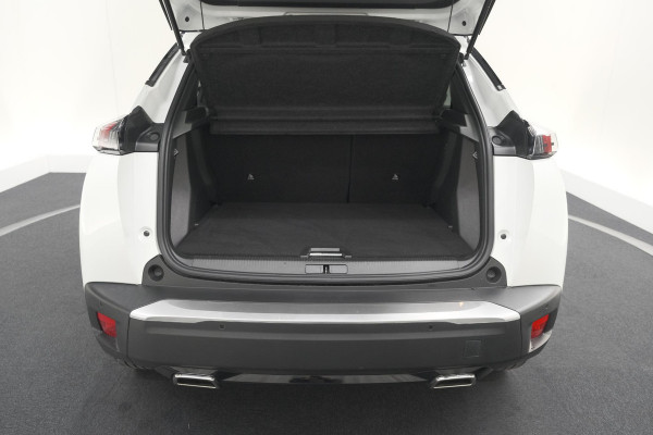 Peugeot 2008 PureTech 130 GT | Elektrisch Panoramadak | Camera | Dodehoekdetectie | Navigatie