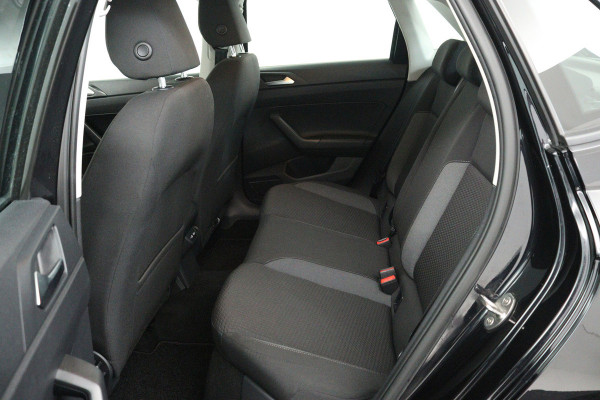 Volkswagen Polo 1.0 TSI Life Business (VIRTUAL, STOELVERWARMING, CAMERA, PDC V/A, CARPLAY, CRUISE ADAPTIEF, 1e EIGENAAR)
