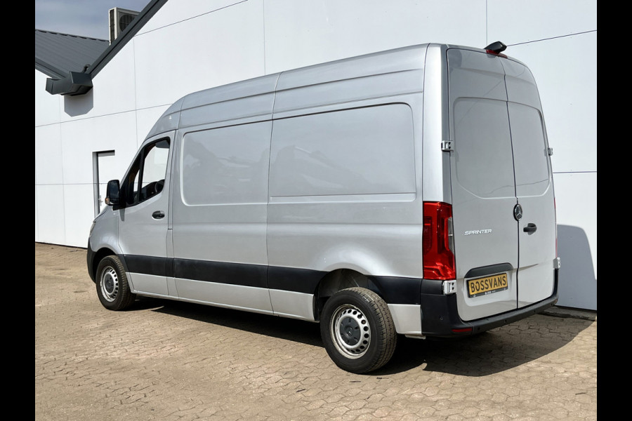 Mercedes-Benz Sprinter 215 1.9 CDI Automaat L2H2 Climate Control Camera Carplay Parkeersensoren V+A