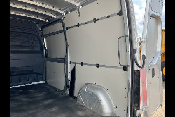 Mercedes-Benz Sprinter 215 1.9 CDI Automaat L2H2 Climate Control Camera Carplay Parkeersensoren V+A