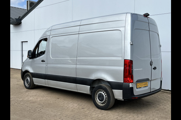 Mercedes-Benz Sprinter 215 1.9 CDI L2H2 Automaat L2H2 Climate Control Camera Carplay Parkeersensoren V+A