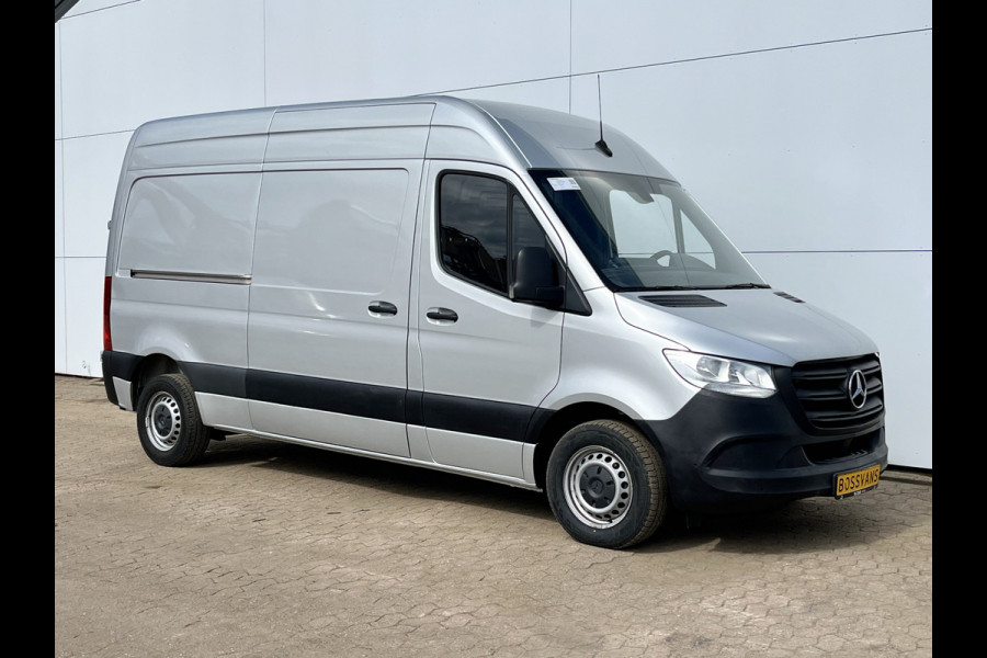 Mercedes-Benz Sprinter 215 1.9 CDI L2H2 Automaat L2H2 Climate Control Camera Carplay Parkeersensoren V+A