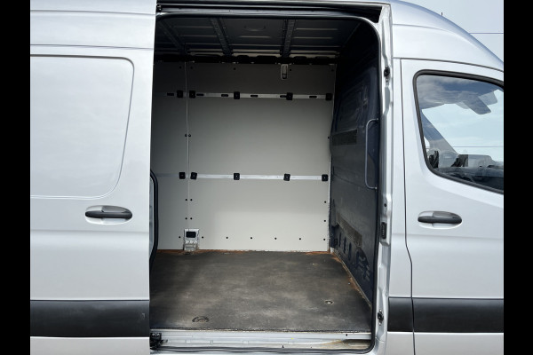 Mercedes-Benz Sprinter 215 1.9 CDI L2H2 Automaat L2H2 Climate Control Camera Carplay Parkeersensoren V+A