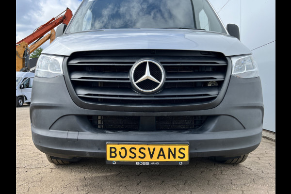 Mercedes-Benz Sprinter 215 1.9 CDI L2H2 Automaat L2H2 Climate Control Camera Carplay Parkeersensoren V+A