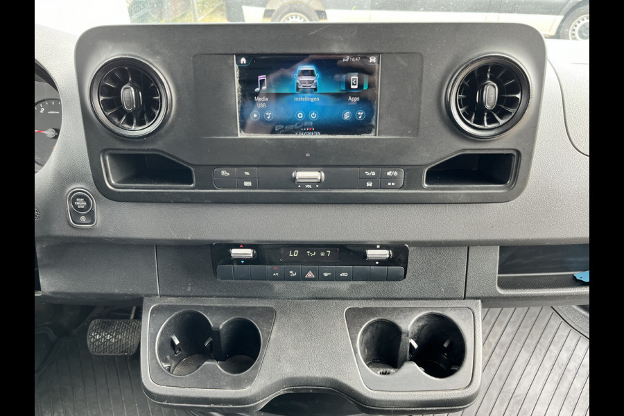 Mercedes-Benz Sprinter 215 1.9 CDI L2H2 Automaat L2H2 Climate Control Camera Carplay Parkeersensoren V+A