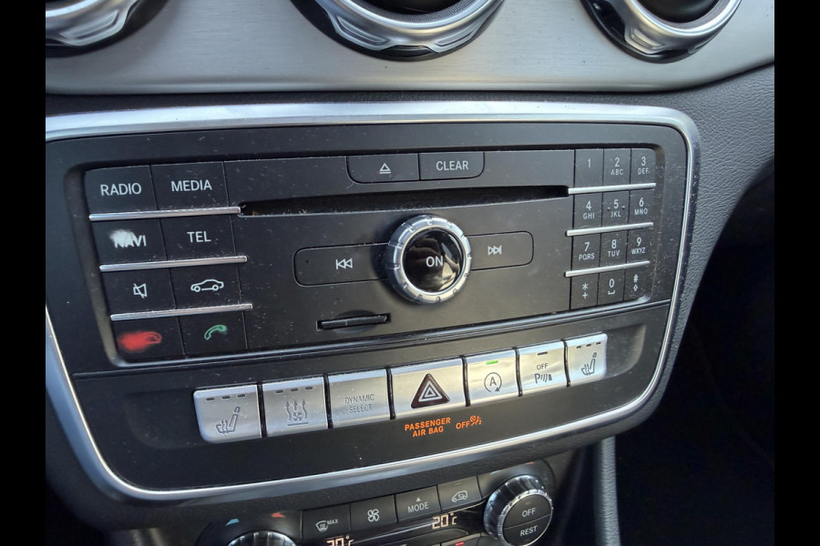 Mercedes-Benz GLA 220 d AMG | Panoramadak | 360* Camera | Harmon Kardon | Night Pakket |
